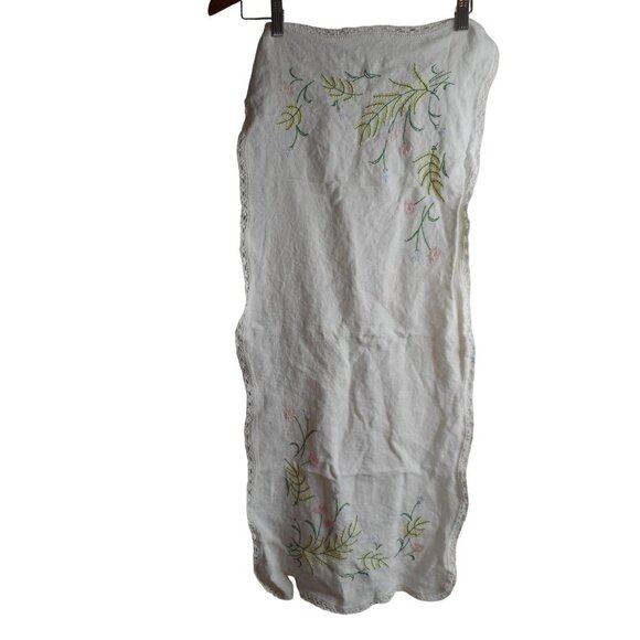 Handmade Other - Vintage Pink Green Floral handmade embroidered Lace Dresser scarf runner
